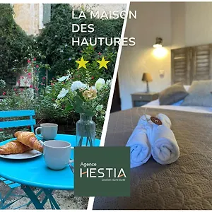 https://la-maison-des-hautures.fr-provencehotel.com