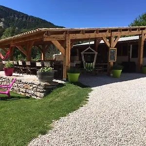 https://camping-calme-et-nature.fr-provencehotel.com